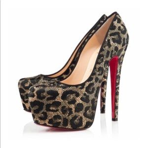 Christian Louboutin Daffodile Pumps